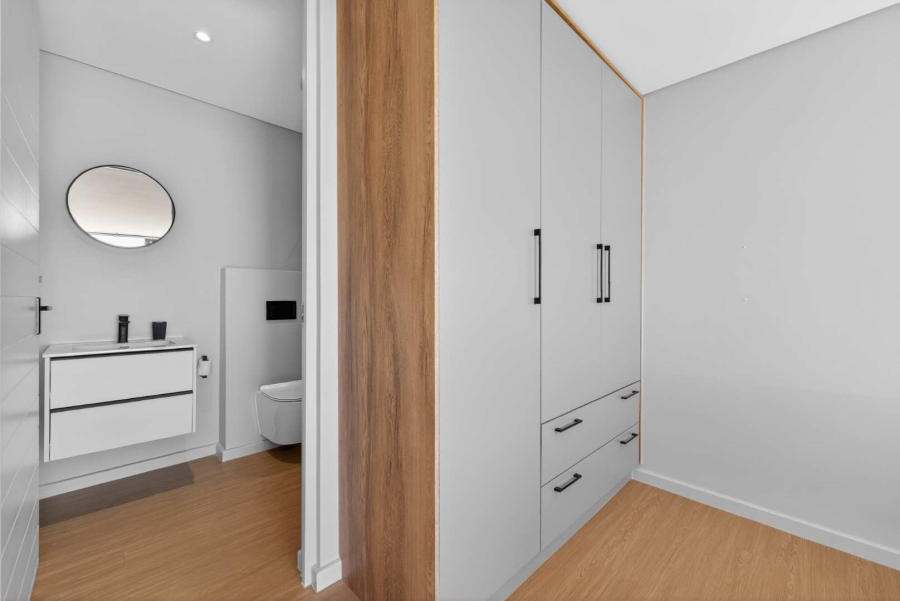 7 Bedroom Property for Sale in Camps Bay Western Cape